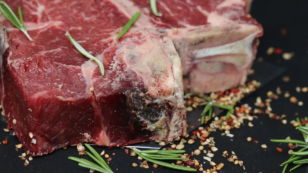 İstanbul PERDER üyesi marketlerden et fiyatlarını sabitleme kararı İstanbul PERDER üyesi marketlerden et fiyatlarını sabitleme kararı