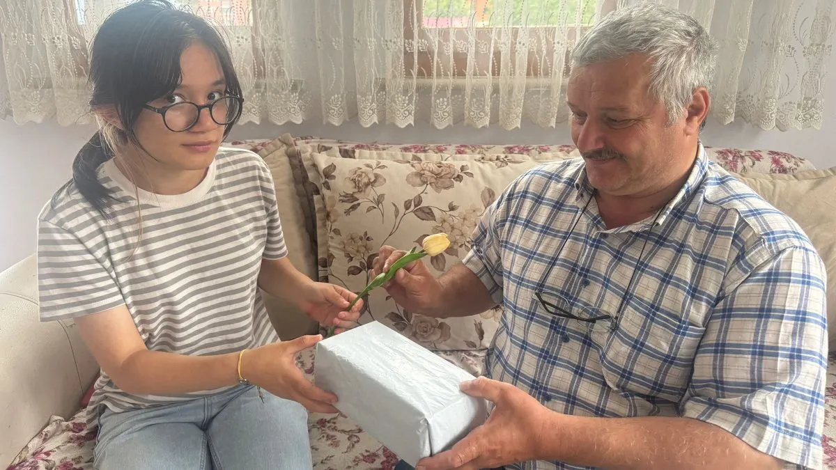 Tayvanlı eşi terk etti, kızına hem anne hem baba oldu: Babam benim kalbimin yarısı