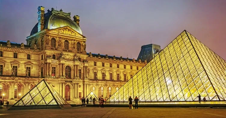 Louvre Müzesi Eserleri ve Tarihi - Louvre Müzesi Giriş Ücreti Ne Kadar, Nerede, Gezmek Ne Kadar Sürer?