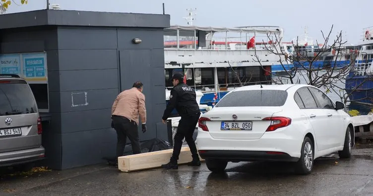 Kadıköy’de denizde ceset bulundu