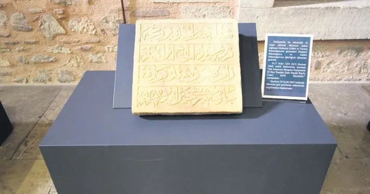 Kaçırılan kitabe anavatanına döndü