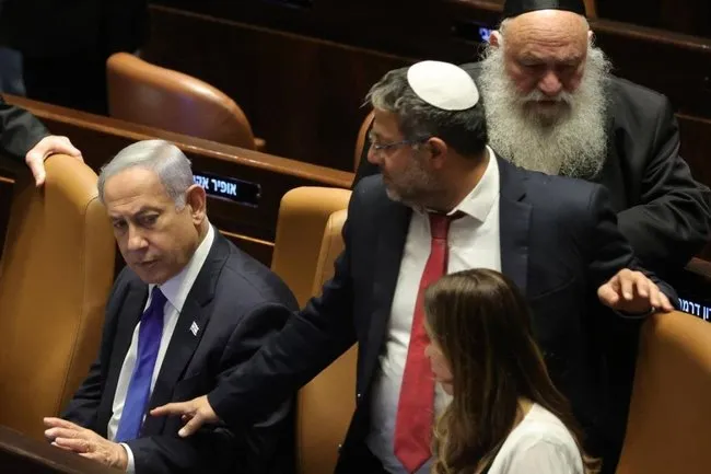 Soykırım bakanı Ben Gvir’den Netanyahu’ya hükümeti düşürme tehdidi!