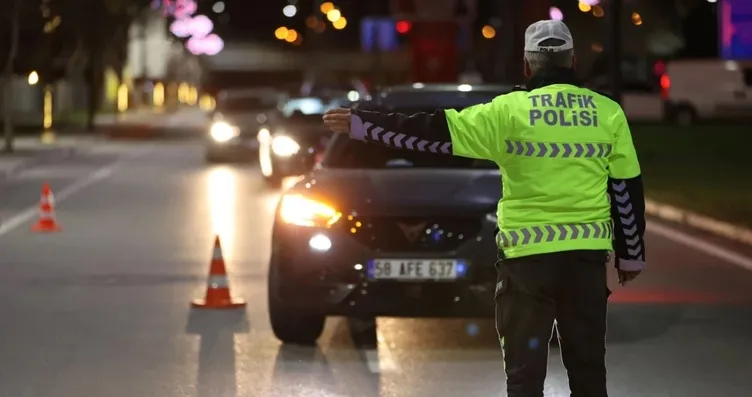Trafikte yeni ceza dönemi başlıyor: Meclis’ten...