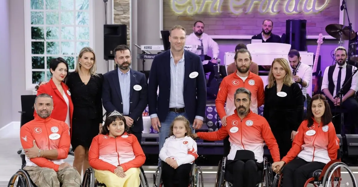 Esra Erol 3 Aralik Dunya Engelliler Gununde Yine Farkindalik Yaratti Magazin Haberleri