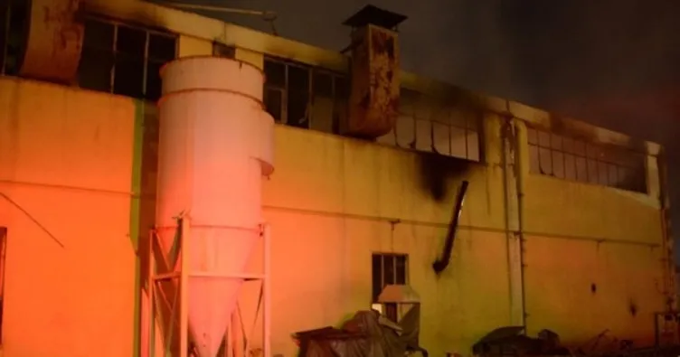 Eskişehir’de kağıt fabrikasında yangın