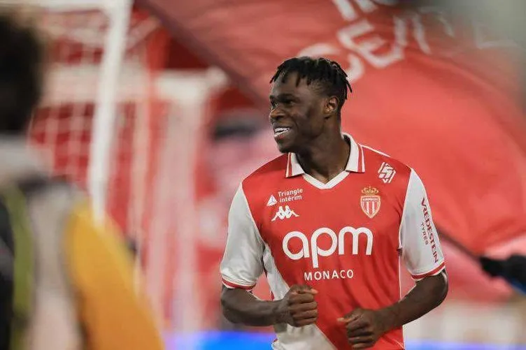 Son dakika: Galatasaray, Wilfried Singo transferini resmen açıkladı! İşte detaylar...