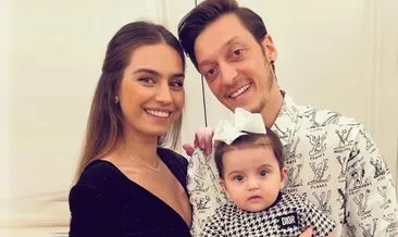 Mesut Özil’in eşi Amine Gülşe ve kızının park keyfi!
