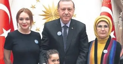 Erdoğan’a “Dünya 5’ten büyüktür” rozeti