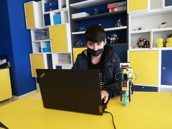 ogrenilmis-caresizligi-zekalariyla-alt-ettiler-1635574335086.jpg Öğrenilmiş çaresizliği zekalarıyla alt ettiler!