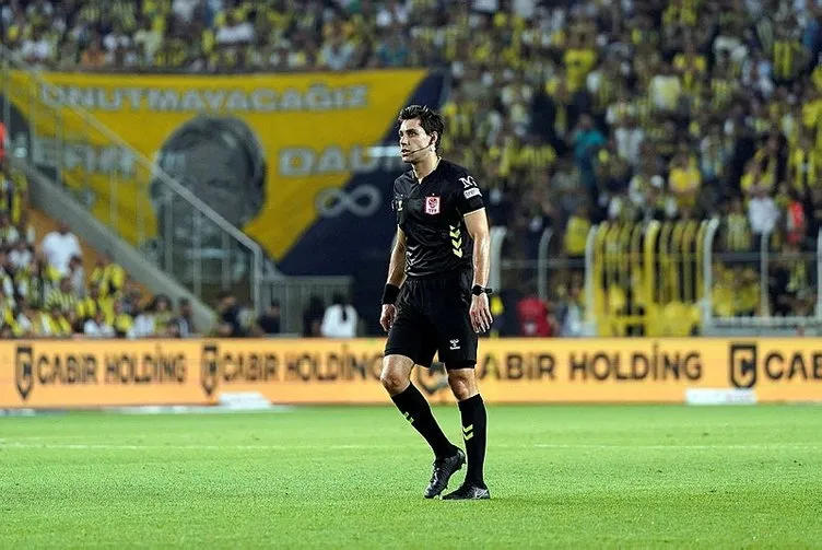 FENERBAHÇE ALANYASPOR YAZAR YORUMLARI | Ahmet Çakar’dan maçın hakemi için olay sözler! Mehmet Türkmen...