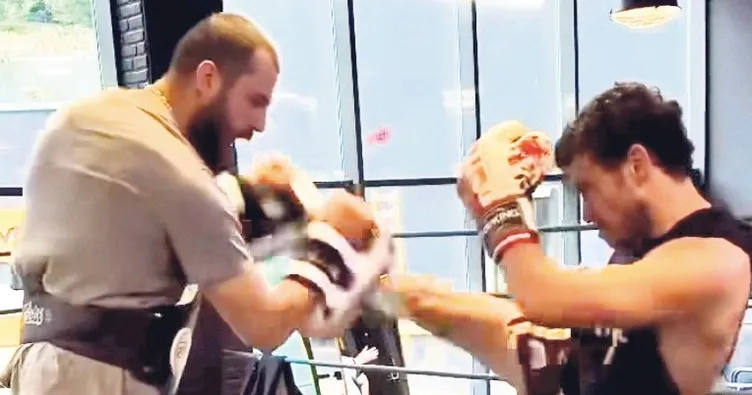 Buray’dan kick boks şov