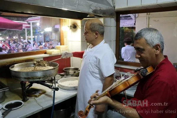 Ramazan'da onu yemek için akın akın geliyorlar!