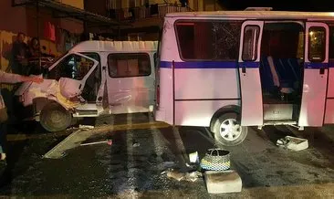 Manisa’da ve Aksaray’da tarım işçilerini taşıyan minibüs devrildi: 24 yaralı!