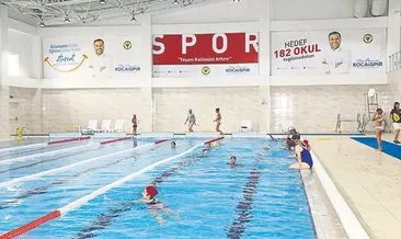 Yüreğir Belediyesi yüzme havuzu açıldı