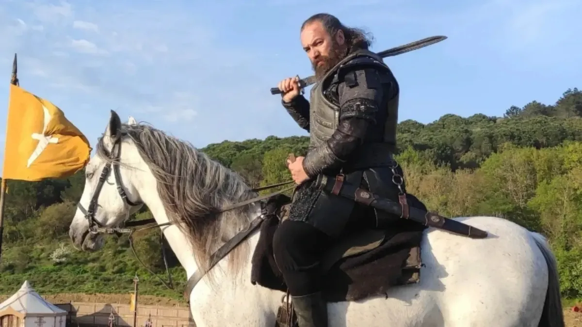 Survivor Erkan kimdir? Gönüllüler takımından Erkan Bilben kimdir, kaç yaşında ve ne iş yapıyor?