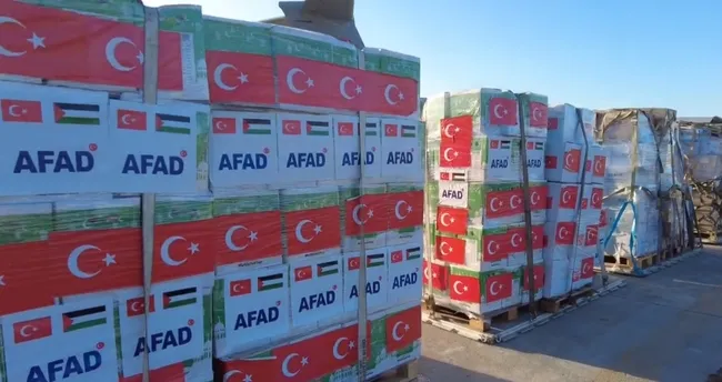 MSB, Gazze için hazırlanan yardımların Mısır’a ulaştığını duyurdu MSB, Gazze için hazırlanan yardımların Mısır’a ulaştığını duyurdu