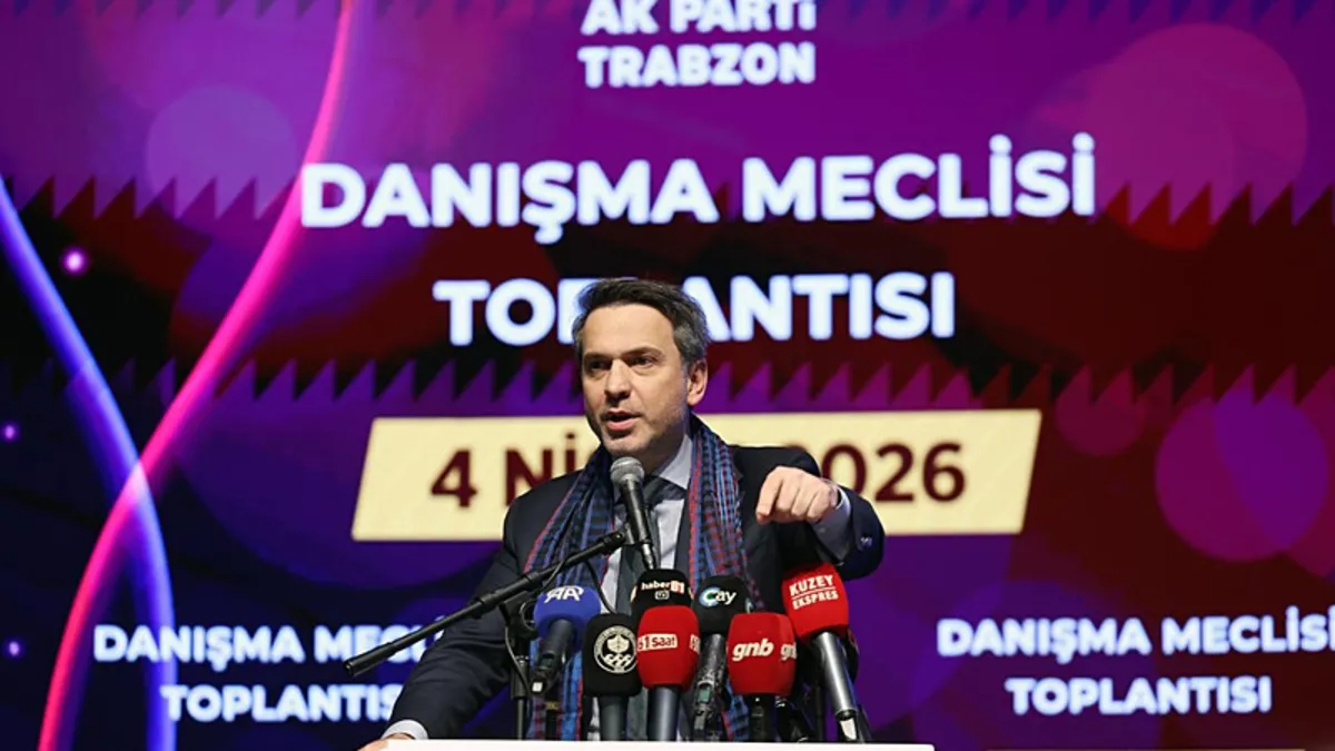 Bakan Bayraktar: Dünyada büyük bir dönüşümün eşiğindeyiz” Bakan Bayraktar: Dünyada büyük bir dönüşümün eşiğindeyiz”