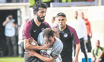 Balıkesir suni çime takıldı