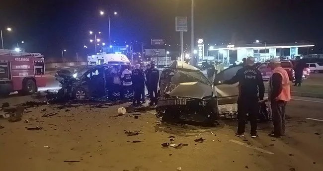 Zonguldak’ta 2 otomobil çarpıştı: 1 ölü, 2 yaralı Zonguldak’ta 2 otomobil çarpıştı: 1 ölü, 2 yaralı