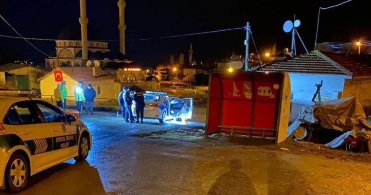 Başkent’te şüpheli ortalığı birbirine kattı! Polis ekiplerinin aracını çaldı, bir polis memurunu yaraladı