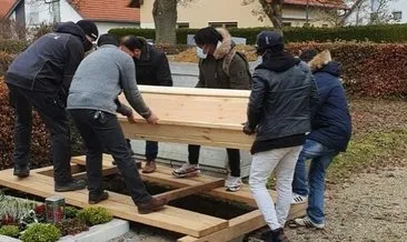 Almanya’da morgda bekleyen kimsesiz Afrikalı Müslüman gencin cenazesine Türkler sahip çıktı