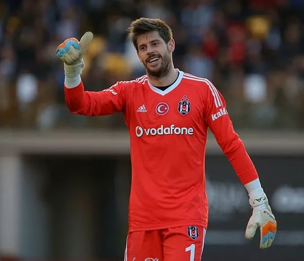 Fenerbahçe'ye sürpriz kaleci! Transferde gündem Fabri...