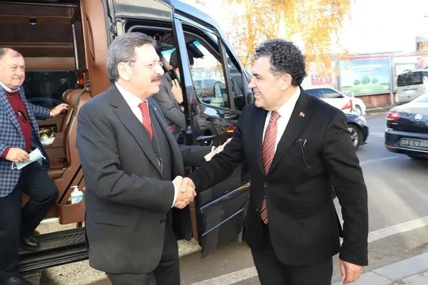 TOBB Başkanı Rıfat Hisarcıklıoğlu, Belediye Başkanı Faruk Demir’i ziyaret etti