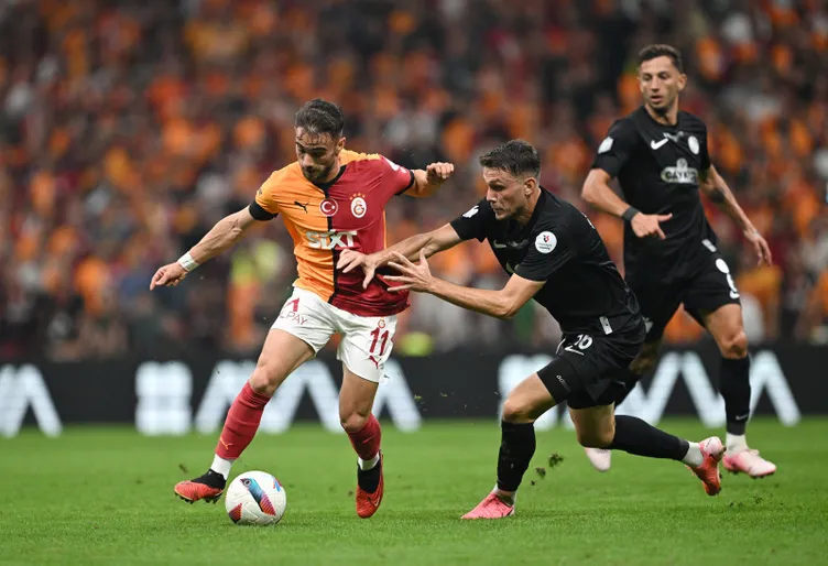 SON DAKİKA HABERLERİ: Galatasaray - Rizespor maçında 6 değişiklik yapılması gündem olmuştu! Kural ortaya çıktı: İşte sebebi…