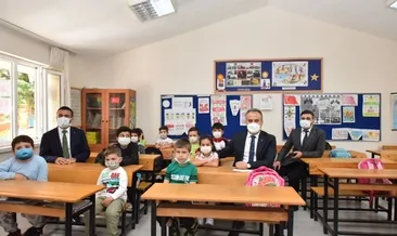 Köy okulunda bayram havası