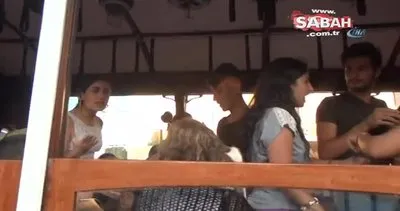 Taksim’de nostaljik tramvayda ’ayağa basma’ kavgası kamerada