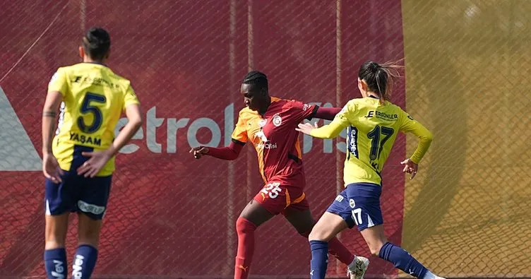 Turkcell Kadın Futbol Süper Ligi: Galatasaray ile Fenerbahçe yenişemedi!