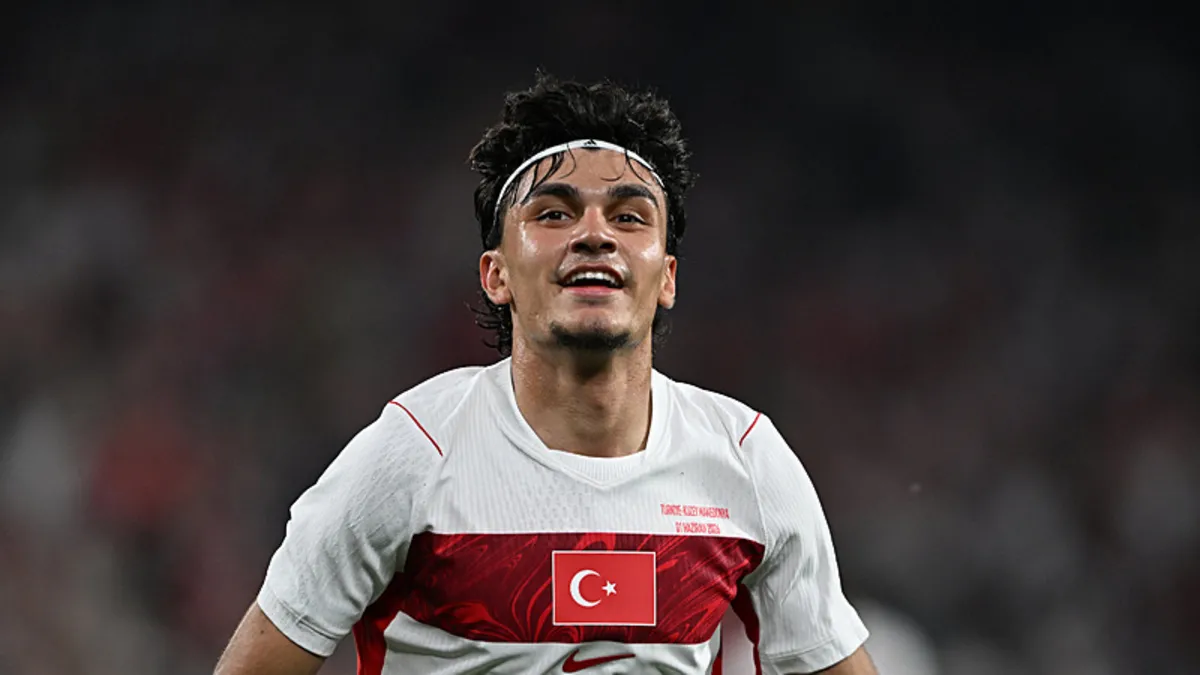 Can Uzun'dan ilk gol!
