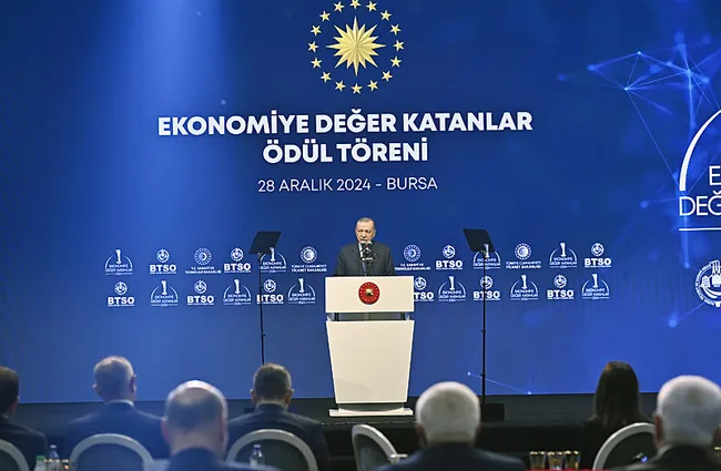 son-dakika-baskan-erdogan-turkiyeyi-yeni-dunyaya-hazirliyoruz-1735405715746.jpeg