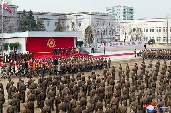 Kuzey Kore lideri Kim Jong-Un’dan yeni ’nükleer’ emri: O fotoğrafları ilk kez yayınladılar