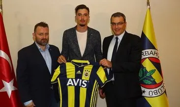 Fenerbahçe’nin yeni transferi Altay Bayındır kimdir? Altay Bayındır kaç yaşında ve nereli?
