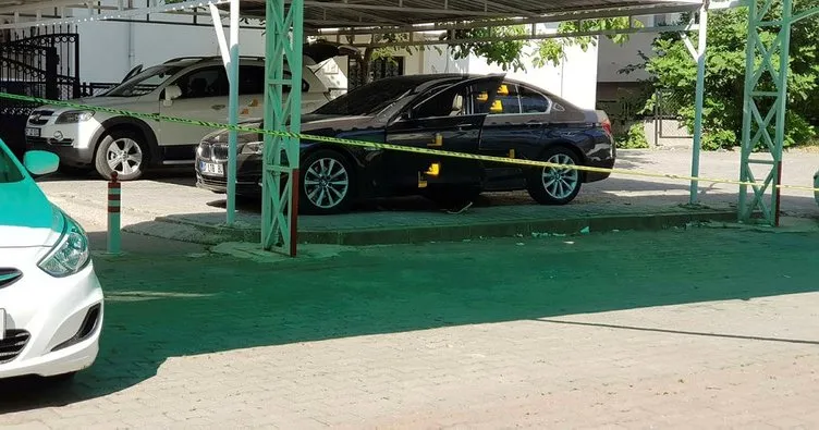 Son Dakika: Antalya’da park halindeki lüks otomobile silahlı saldırı
