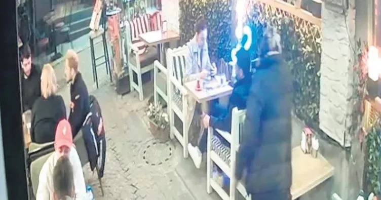 Sokak ortasında kanlı infaz