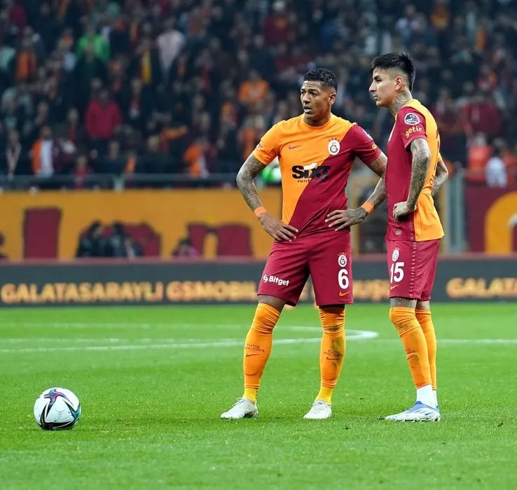 Son dakika: Fatih Terim büyük umutlarla getirdi Galatasaray’da tutunamadı! Genç yıldız için karar verildi…