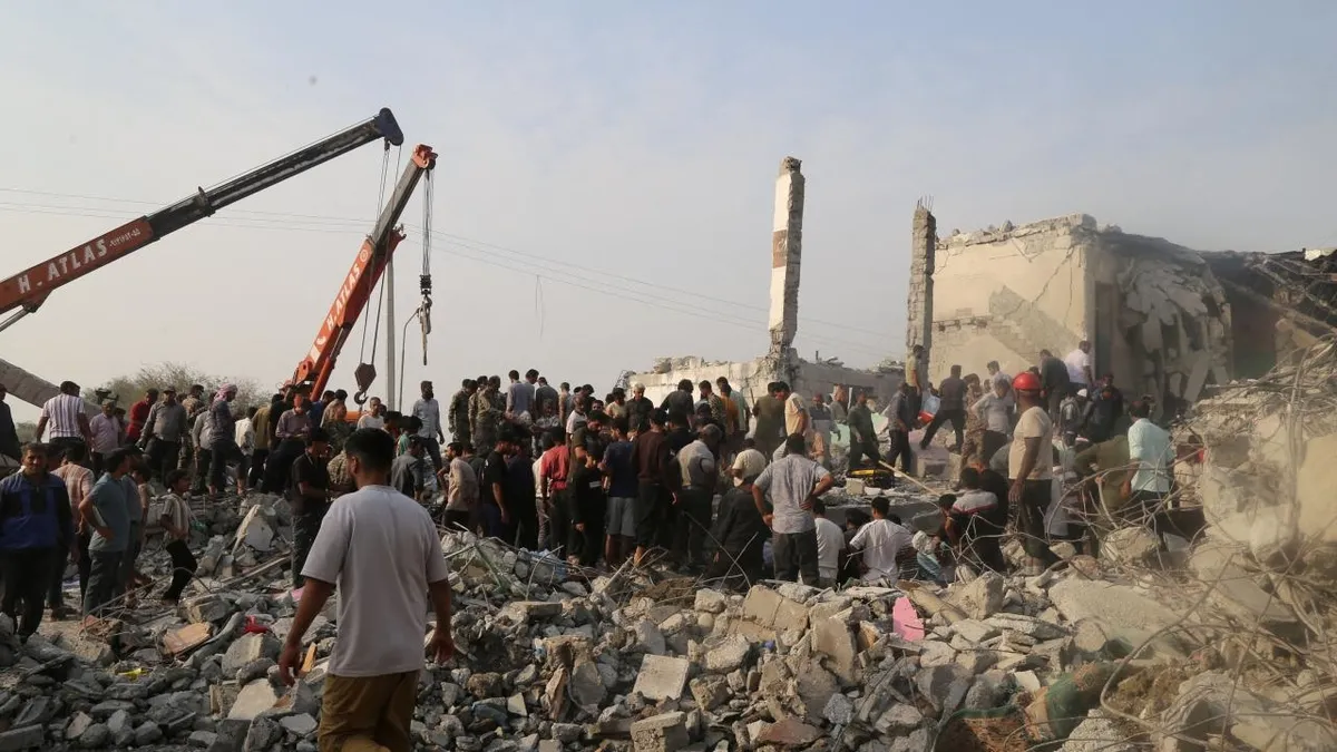 170 çocuk hayatını kaybetmişti… İran’daki ilkokul saldırısıyla ilgili kan donduran iddia! 170 çocuk hayatını kaybetmişti… İran’daki ilkokul saldırısıyla ilgili kan donduran iddia!