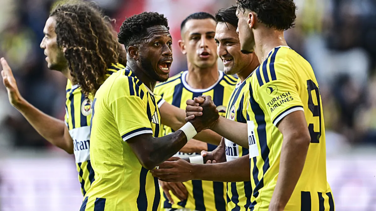 Fenerbahçe futbol takımı Avusturya kampını tamamladı.
