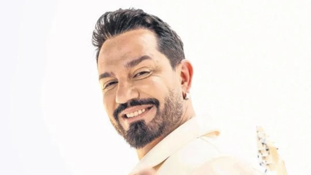 Yaşar şarkısı ile geri döndü Yaşar şarkısı ile geri döndü