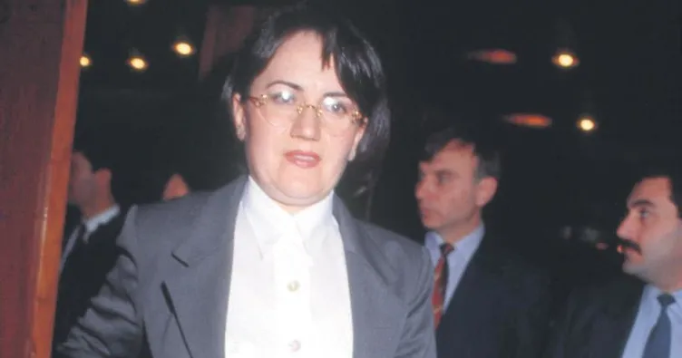 FETÖ elebaşı Gülen’in mektupçusu Akşener’di