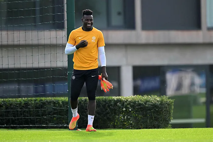 kamerunlu-kaleci-andre-onana-26-yasinda-milli-takimi-biraktigini-acikladi-1671795305573.jpg