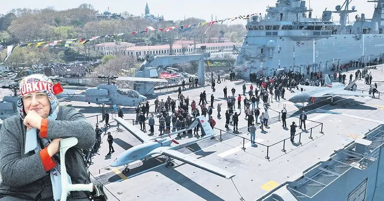 TCG Anadolu’ya ziyaretçi akını sürüyor