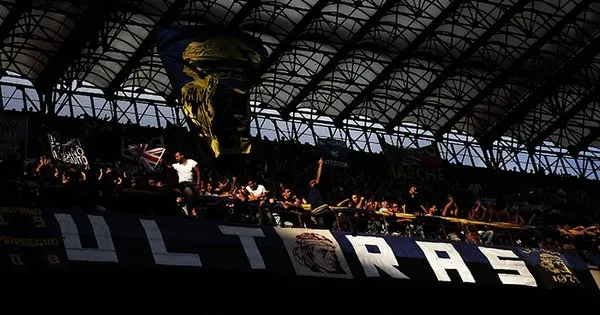 Dünyanın en ünlü 10 ultras tribünü