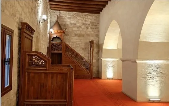 bakan-ersoy-duyurdu-asirlik-mabetler-yeniden-cemaatiyle-bulusacak-1790846469751.jpg