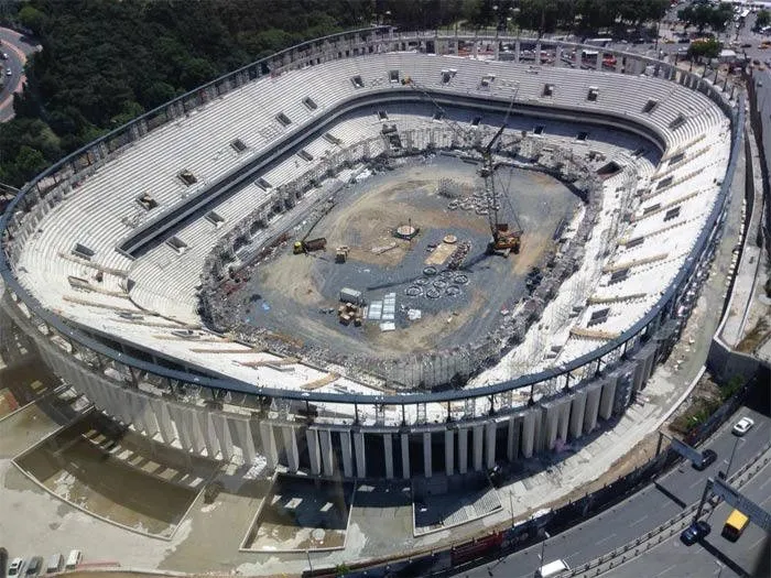 Vodafone Arena inşaatı tüm hızı ile sürüyor