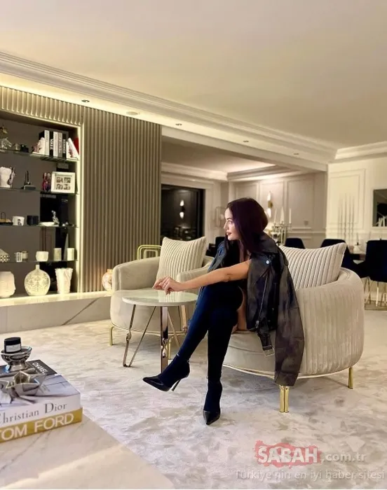 Fahriye Evcen evini paylaştı sosyal medya yıkıldı! Muhteşem evi göz kamaştırdı