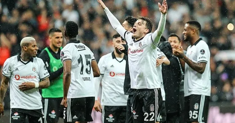 Beşiktaş’ta milli coşku
