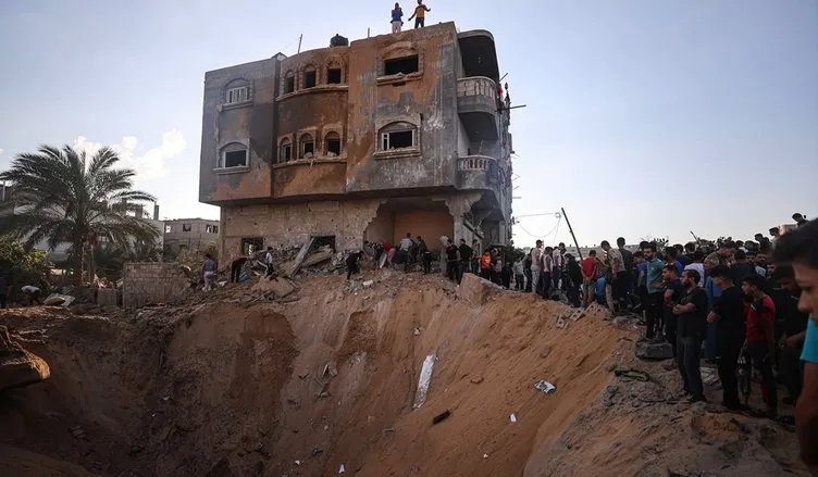 CNN dehşet veren yıkımı anlattı! Gazze’ye delik deşik olmuştu: Bin kiloluk yüzlerce bomba devasa kraterler yarattı!